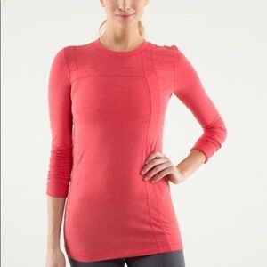 Lululemon Promenade Long Sleeve size coral red size 8